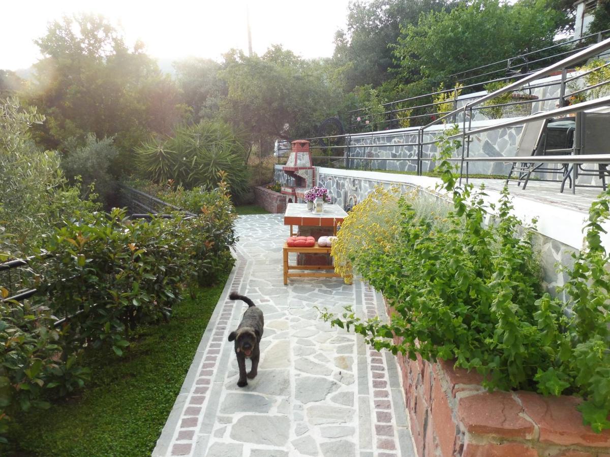 Helianthos Villa - Apartment No3 Kavála Kültér fotó
