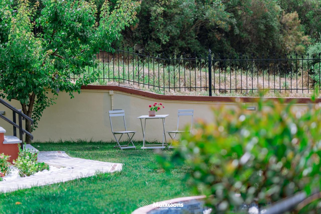 Helianthos Villa - Apartment No3 Kavála Kültér fotó